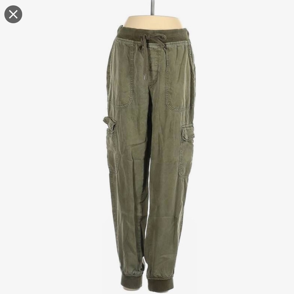 American Eagle Green Pants